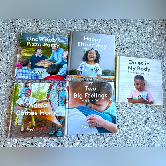 Lovevery Children's Books - Picture 1 of 3